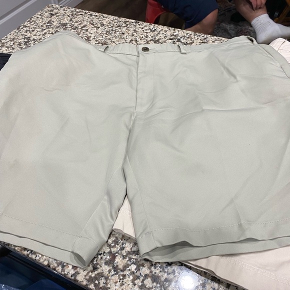 Bundle of Men’s Size 40 shorts 🩳 - Picture 4 of 9